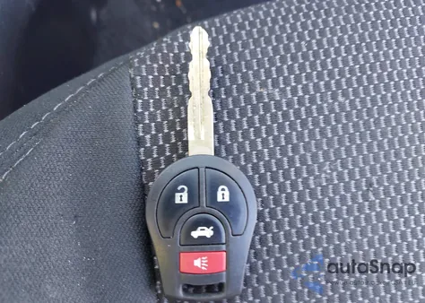 2015 Nissan Versa 1.6 S/1.6 S+/1.6 Sl/1.6 Sv z USA, uszkodzony, nr VIN 3N1CN7AP8FL899692